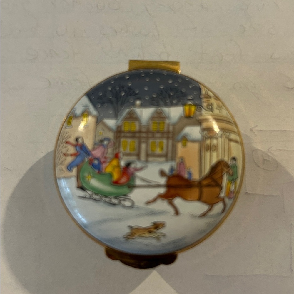 Crummels Limited Edition Trinket Box Mint Condition from 1988